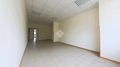 MULTILOCALE A CIVITANOVA MARCHE