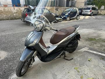 Beverly 300 abs