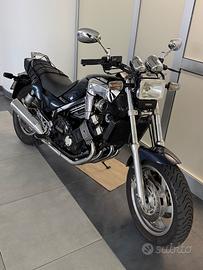 Yamaha FZX 750