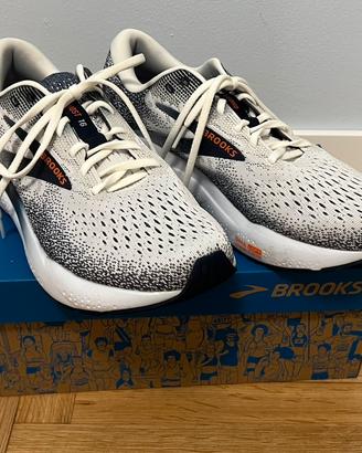 Brooks Ghost taglia 45