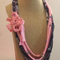 Collana in fettuccia di cotone