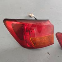 faro posteriore sinistro Lexus Is 220d