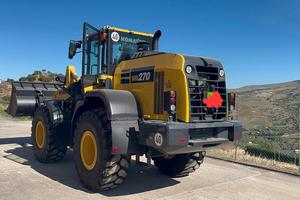 PALA CARICATRICE GOMMATA KOMATSU WA270-8 NUOVA