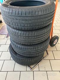 PNEUMATICI 215/55/17