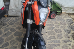 KTM Duke 200 ABS