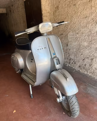 Vespa 50 Special