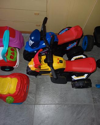 Macchine ,Triciclo a pedali e a batteria.