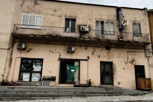Immobile in asta di 201 m² con più di 5 locali a T