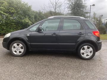 FIAT SEDICI 1.6 Dynamic 4x4 con gancio traino