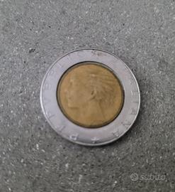 500 lire Moneta 1989 decentrata Corona più larga