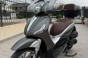 Piaggio Bevery 350