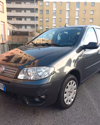 Fiat Punto 1.2 Benz 5 porte 1° proprietario