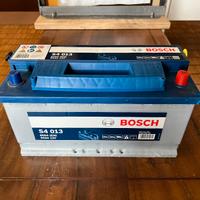 Bosch S4 013 batteria auto 95Ah 12V 800A EN