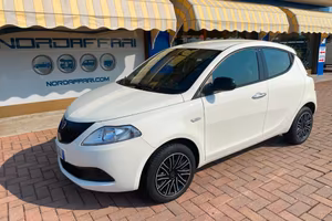 LANCIA Ypsilon 1.0 FireFly 5 porte S&S Hybrid Or