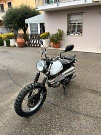 Suzuki TU250 scrambler