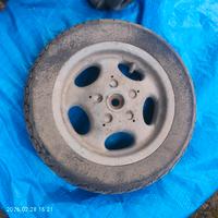 Ruota posteriore vespa et4 