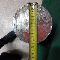 Pezzo di ferro pieno per lavori di tornio
