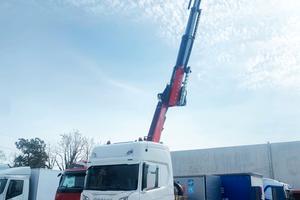TRATTORE SCANIA R500 6X2 ALLESTITO CON GRU FASSI E