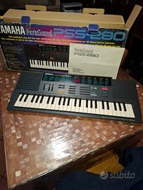 pianola Yamaha 