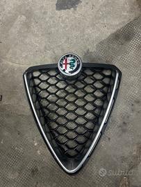 Parte anteriore alfa Romeo Ricambi