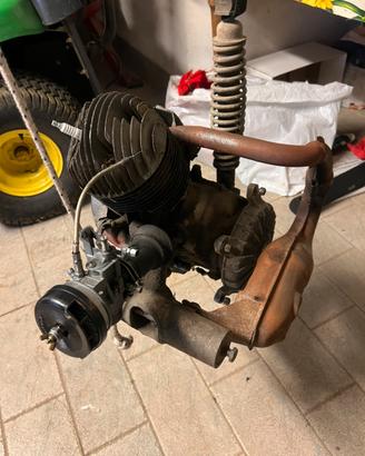 Blocco motore Vespa 125