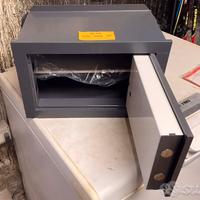 Cassaforte da incasso Cisa