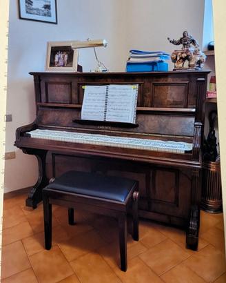 Pianoforte verticale J. Becker restaurato