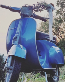 Vespa 50 Special completamente restaurata