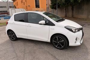 Toyota Yaris 1.5 Hybrid 5 porte Style