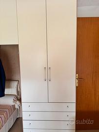 cameretta con due lettini