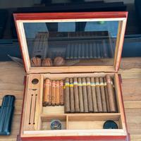 Humidor con sigari