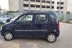 Auto Opel Agila