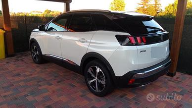 PEUGEOT 3008 GT LINE