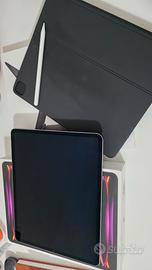 Apple iPad Pro 12,9" 6ª generazione 256GB Wi-Fi 