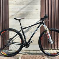 MTB Canyon Yellowstone 29” – RockShox Reba – Ruote