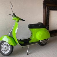 Vespa 50 special