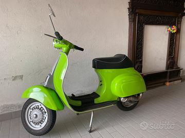 Vespa 50 special