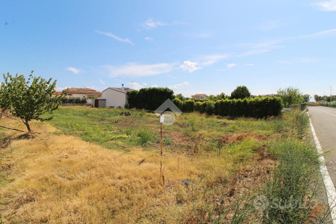 TER. RESIDENZIALE A BOTRICELLO - Vista 2