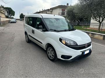 Fiat Doblo 1.3 MJT 5 posti