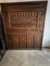 Testiera in legno