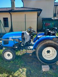 New holland trattorino LBV