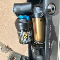 FOX Float x2 Factory   Kashima trunion