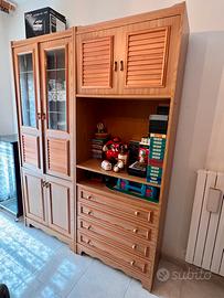 Mobile credenza