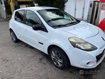 Renault Clio 2011