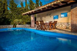 Villa eden fraginesi scopello 8 posti piscina