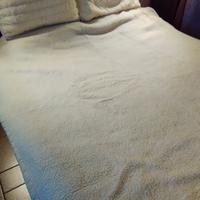 Coperta e copri cuscini in lana Merinos