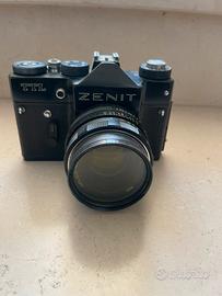 Macchina fotografica ZENIT TTL con custodia