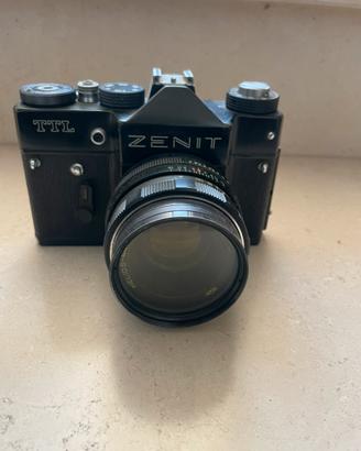 Macchina fotografica ZENIT TTL con custodia