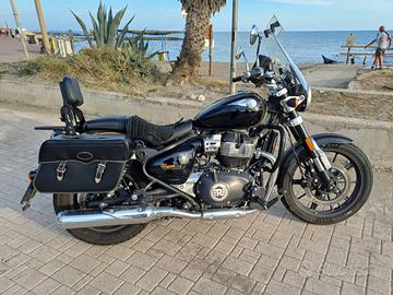 Royal Enfield Super Meteor - 2024