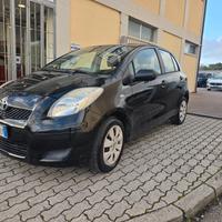 Toyota Yaris 1.0 5 porte Sol